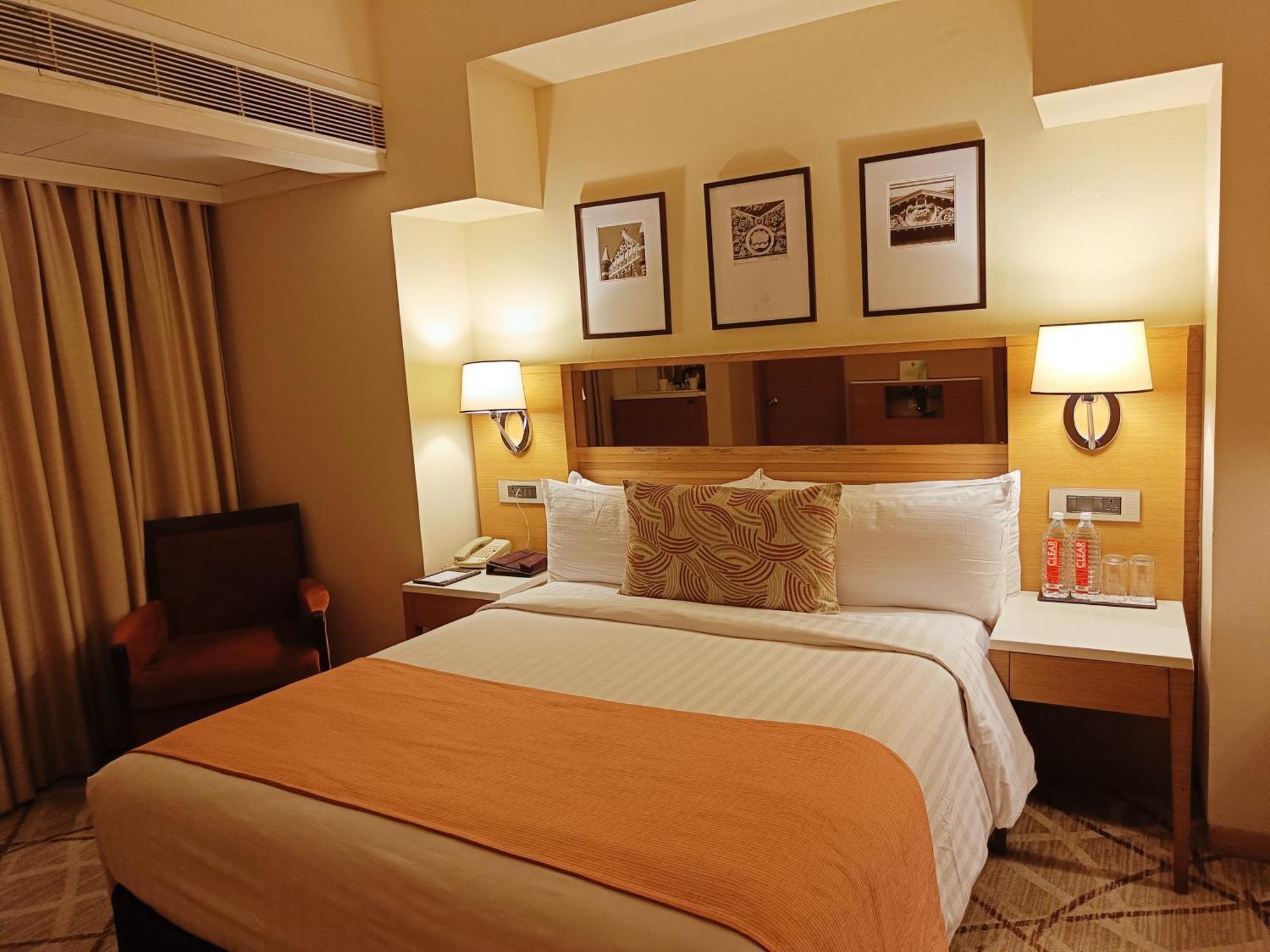 Hotel Marine Plaza Mumbai Eksteriør bilde