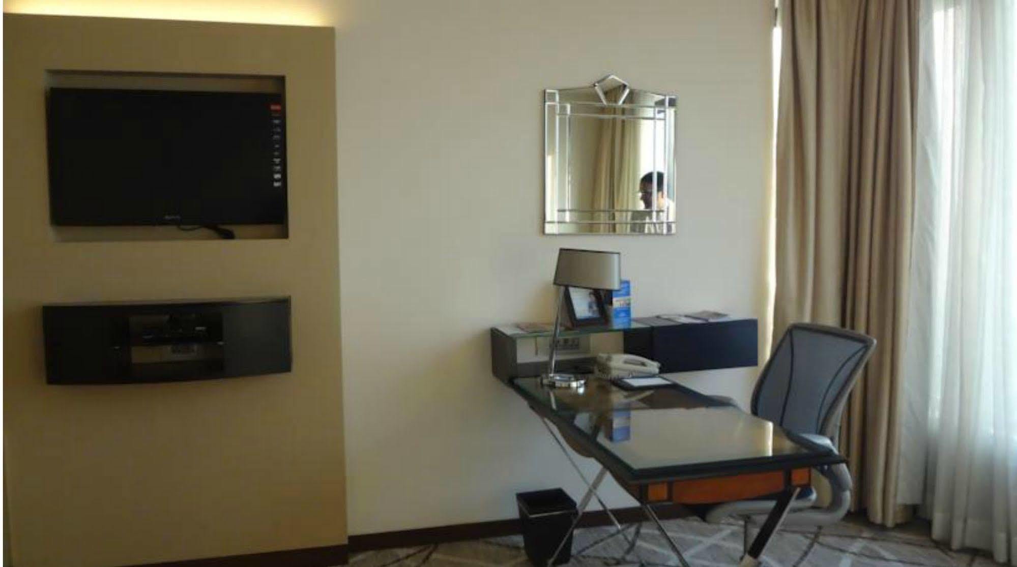 Hotel Marine Plaza Mumbai Eksteriør bilde